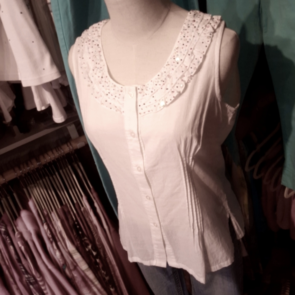 AZIZA ♡ Multi-Color Mini Embellished Beaded Ruffled Scoop Neck Sleeveless Top M